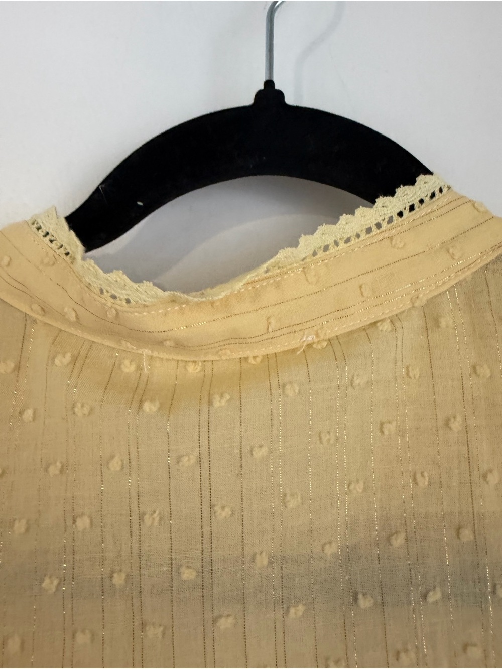 easel Yellow Ruffle Lace Button-Front Blouse - Picture 8 of 9